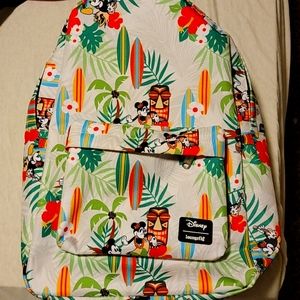 Disney loungefly mickey Hawaiian  Lou-out